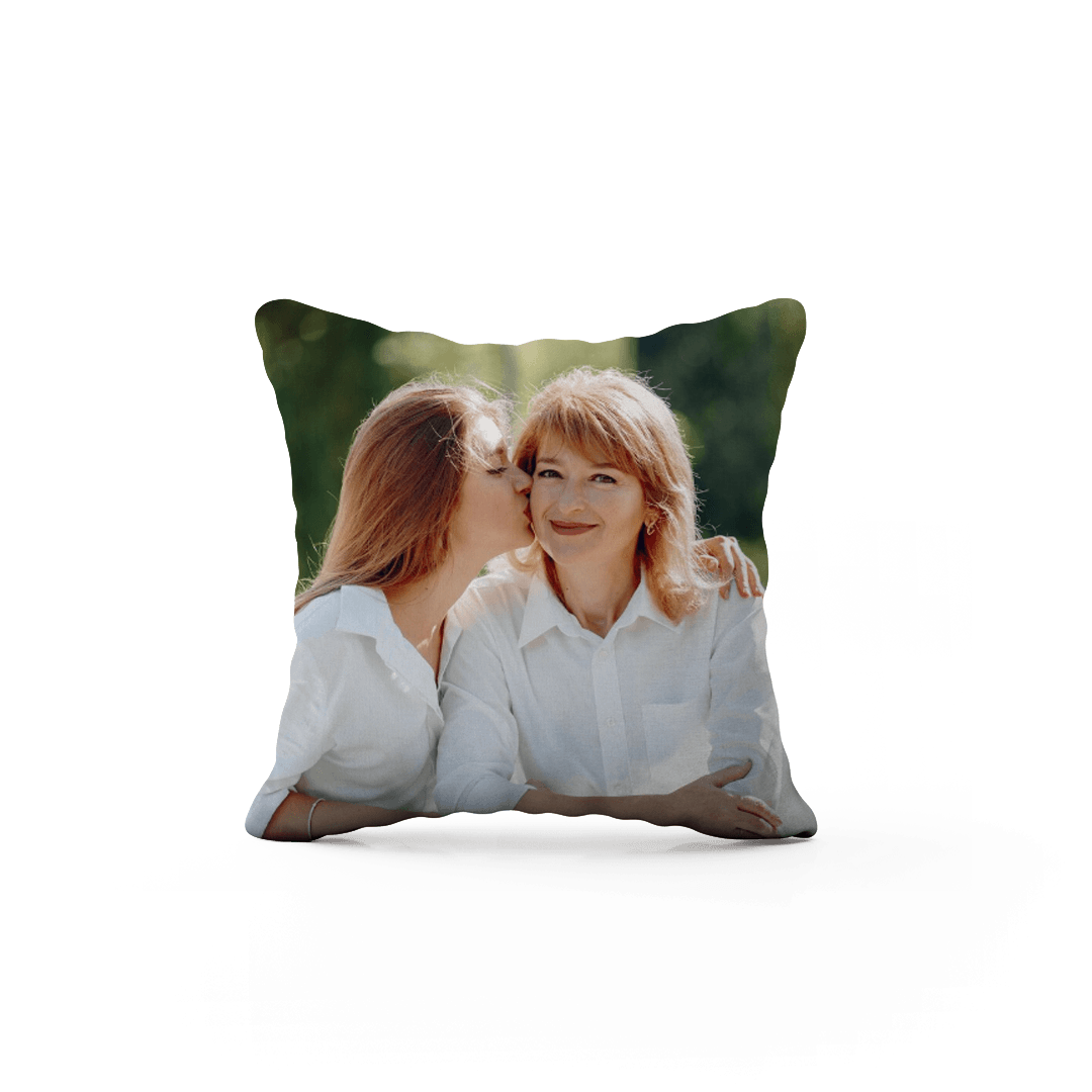 Personalizowana poduszka z Twoim zdjęciem na Dzień Kobiet - Mejkmi - Personalizowane Prezenty Dla Twoich Bliskich!